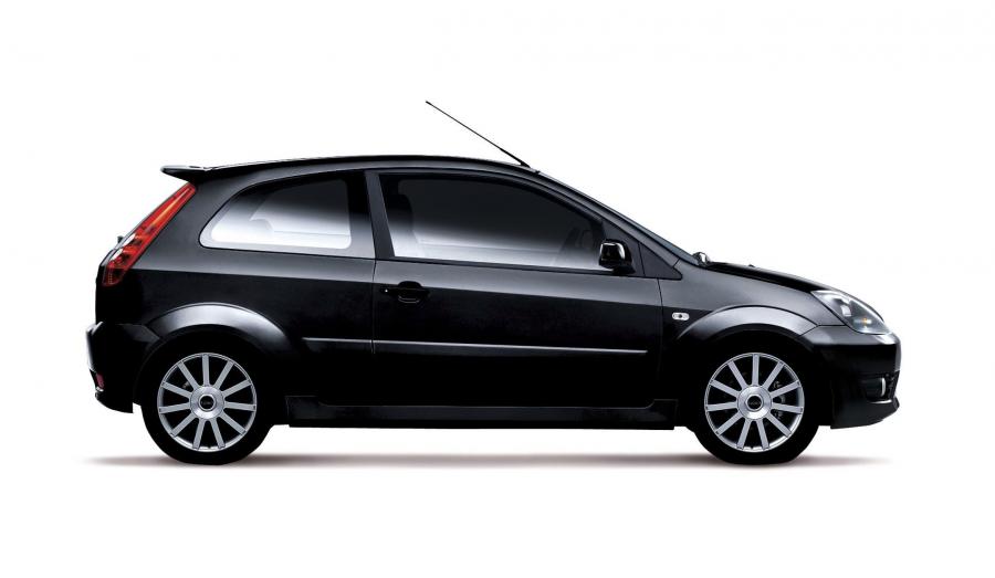  Ford Fiesta ST 2006 года  (фото 5 из 8)